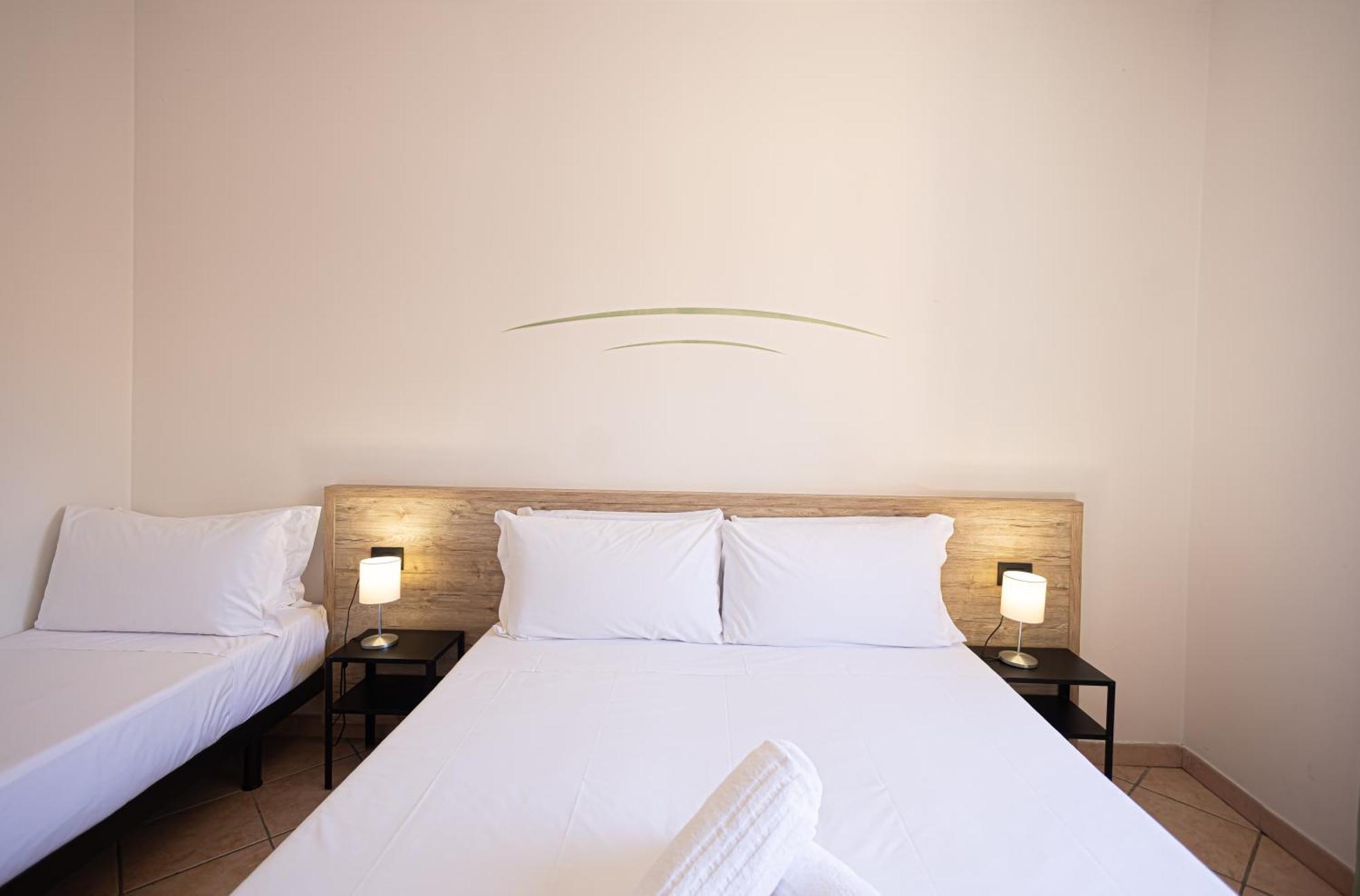 Hotel Tornielli 9 By Lvg Hotel Collection Новара Екстериор снимка